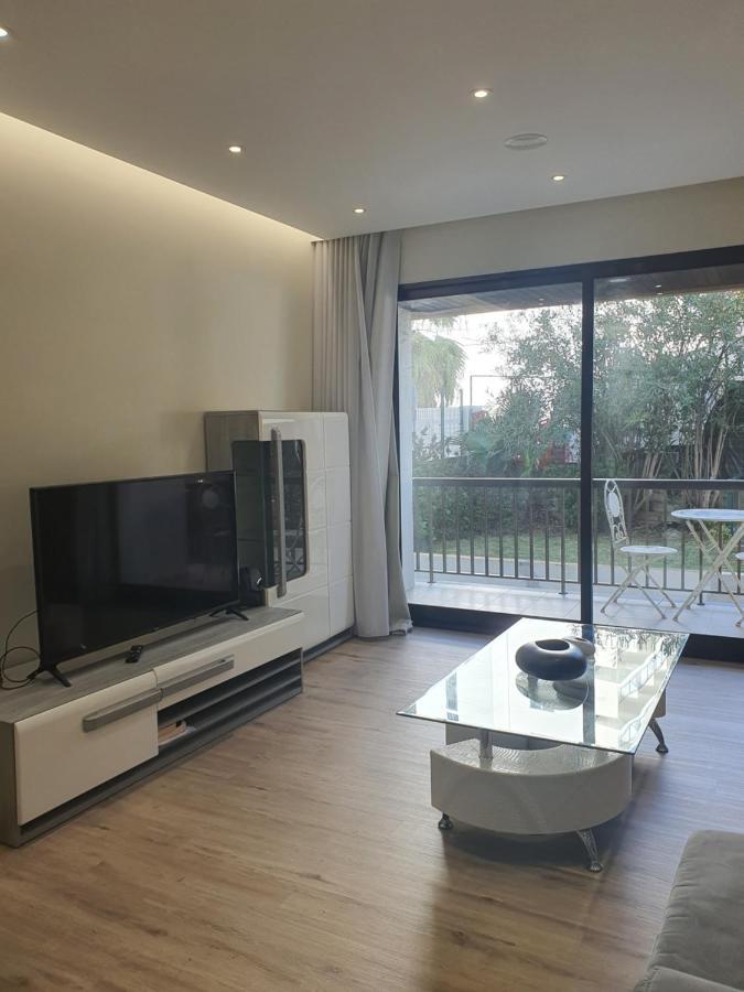 Sunrise Glances & Free Parking Apartment Фуншал Екстериор снимка