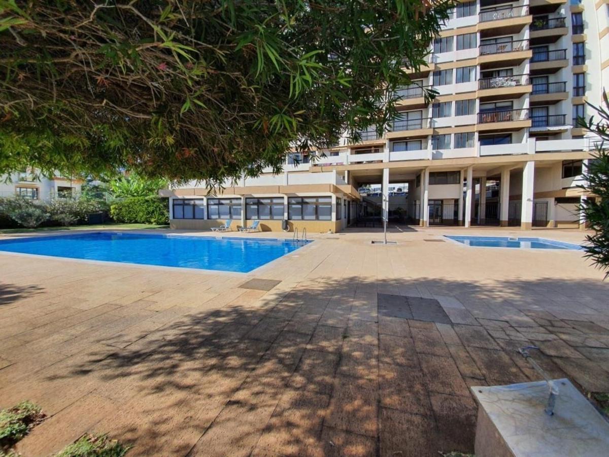 Sunrise Glances & Free Parking Apartment Фуншал Екстериор снимка